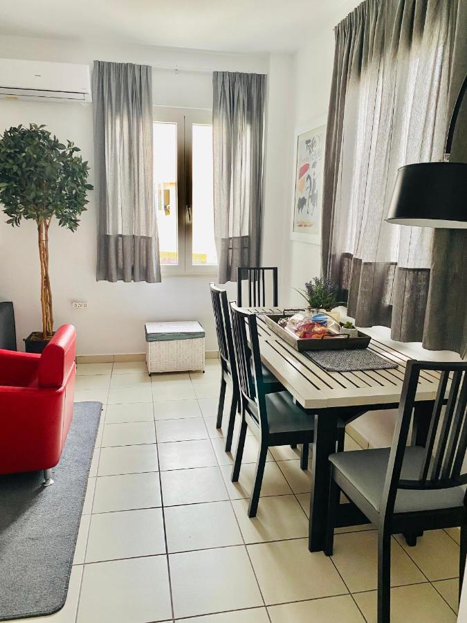 Gianna'S Apartment Central Aigio Cozy And Shining Экстерьер фото